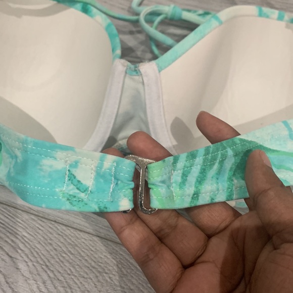 Ardene two piece swim set - Picture 2 of 2